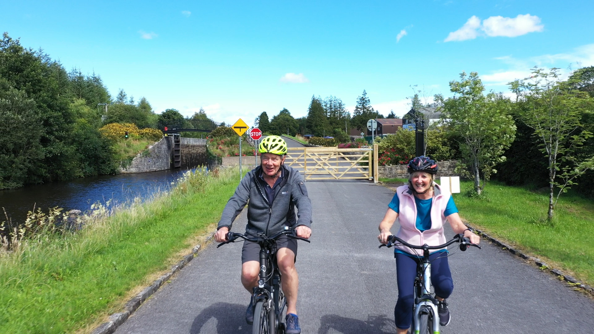 Cycle on Shannon Blueway